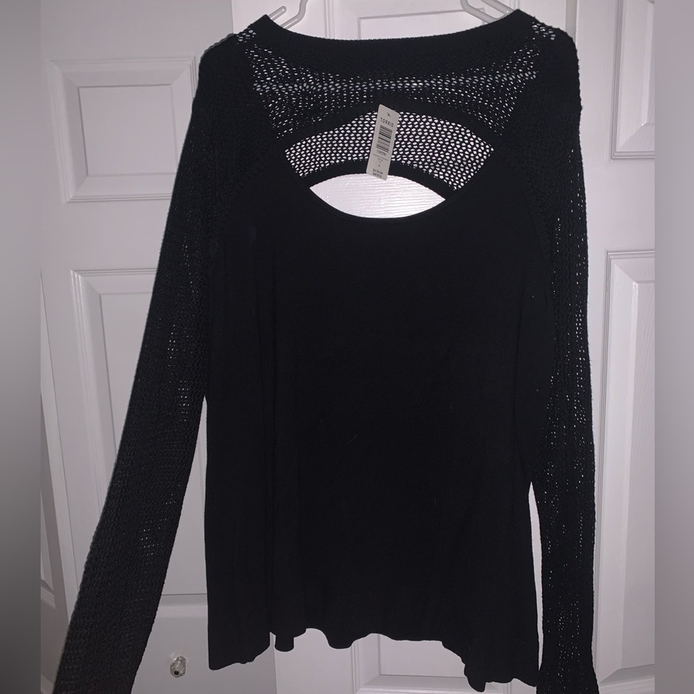 TORRID Mixed Stitch Peekaboo Neck Sweater NWT size 4